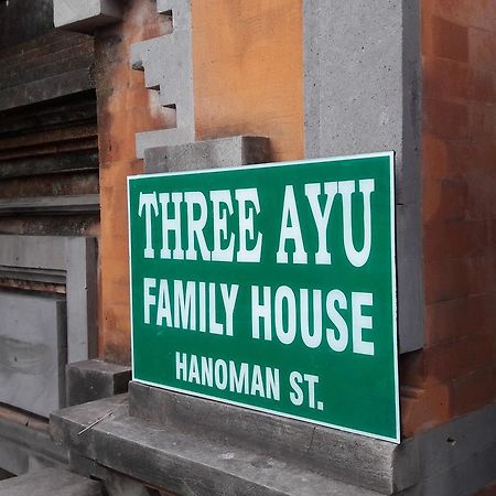 Three Ayu Family House Bed & Breakfast Ubud  Bagian luar foto